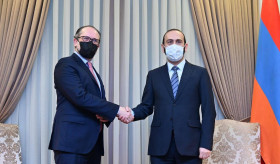 Treffen der Außenminister Armeniens und Österreichs