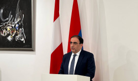 Վիեննայում ՀՀ դեսպանությունում կայացել է Վահան Տերյանի կողմից Արթուր Շնիցլերի գրքի թարգմանության վերահրատարակության անդրանիկ շնորհանդեսը