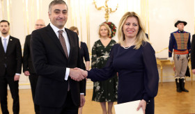 Սլովակիայում ՀՀ նորանշանակ դեսպան Արմեն Պապիկյանն իր հավատարմագրերը հանձնեց Սլովակիայի Հանրապետության նախագահ Զուզանա Չապուտովային