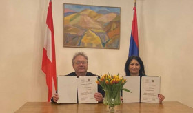 Memorandum über die Zusammenarbeit zwischen der Budaghyan Kunstschule von Jerewan und der Wiener Musikakademie
